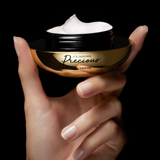 Creme Hidratante Facial Clarins Precious Soft Cream com Esp&aacute;tula